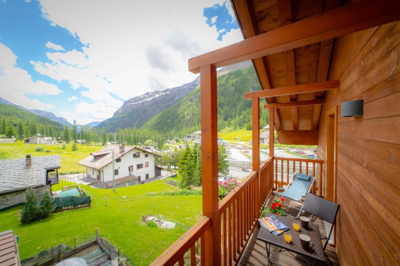غريسّوني لا ترينيتي Alta Luce Mountain Lodge المظهر الخارجي الصورة