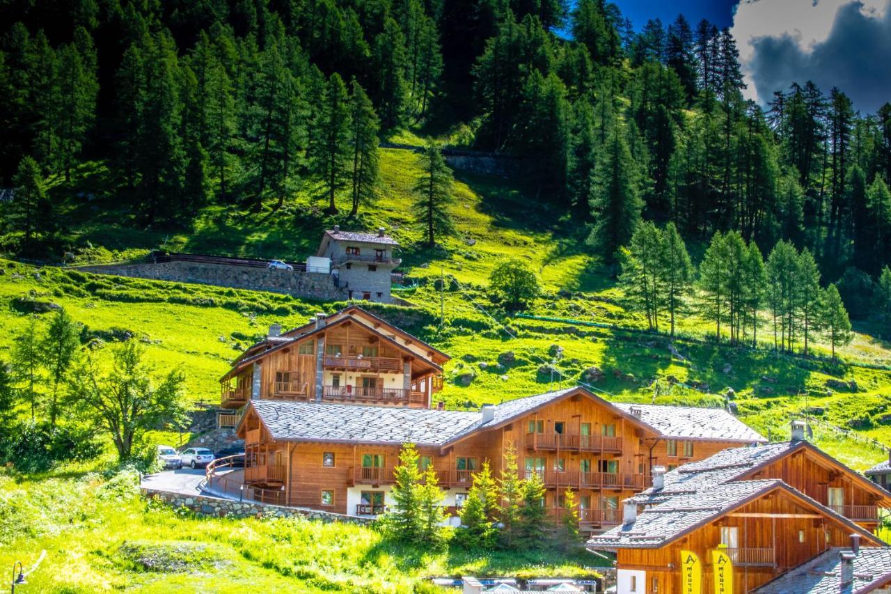 غريسّوني لا ترينيتي Alta Luce Mountain Lodge المظهر الخارجي الصورة